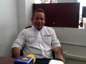 1008-secretario general de la sección 212 del sindicato petroquímico Julio Alfaro Flores.