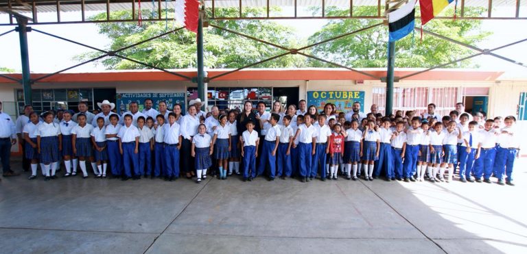 Preside Presidenta Del Sistema Dif Altamira Asamblea Cívica En La Escuela Primaria “josé María 