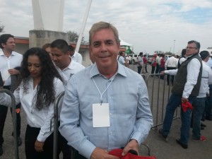 Eduardo Vela, empresario.