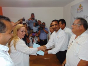 Alma Laura Amparán registro PAN Altamira 3003-2016