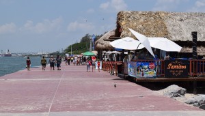 Malcón Escollera Playa Miramar